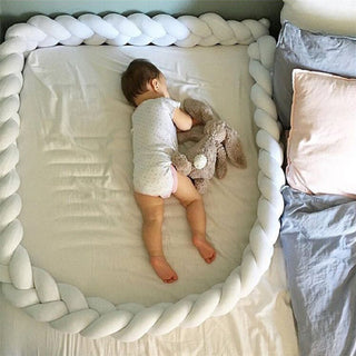 Baby Knot Bed Bumper